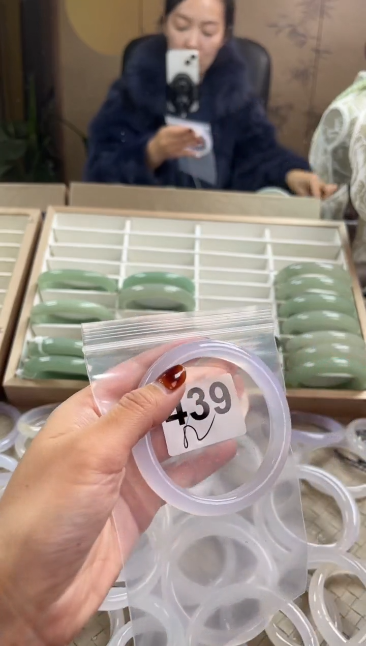 手镯玛瑙/玉髓未镶嵌439