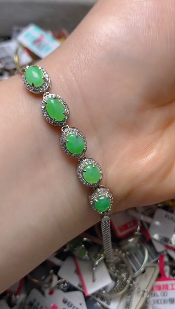 银S925镶嵌戒指翡翠百内无证书