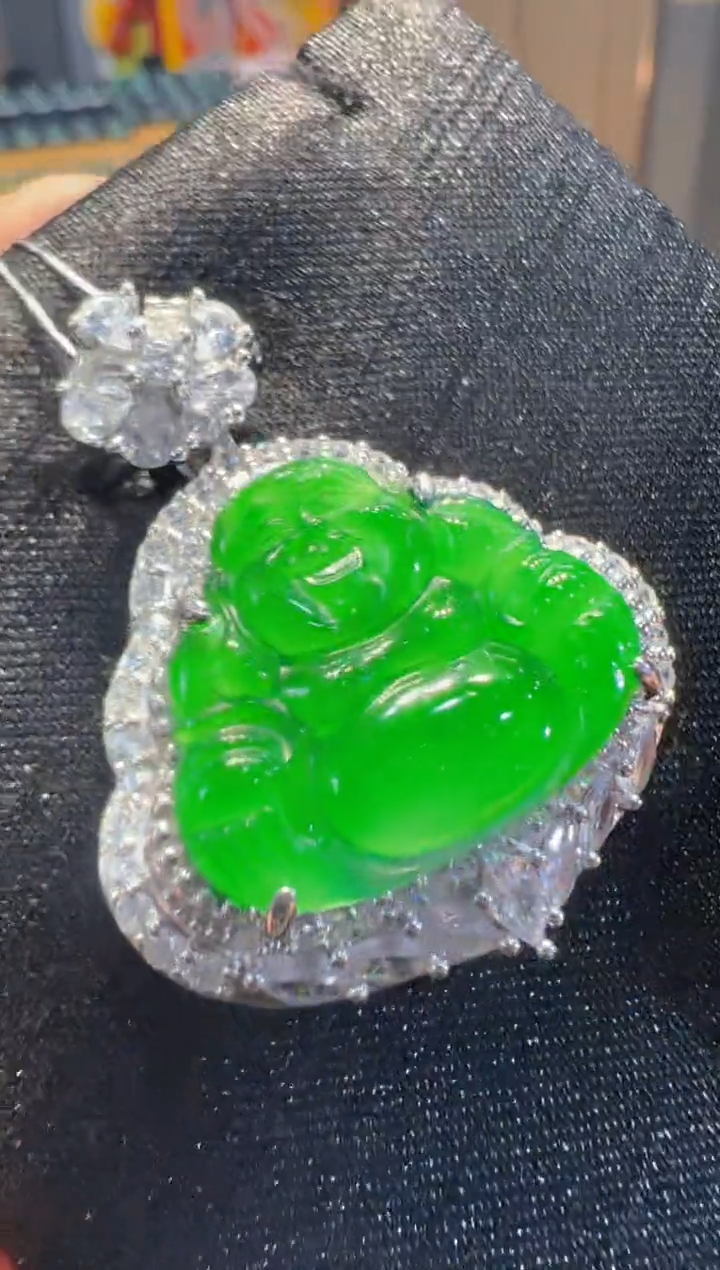 【闪购商品】翡翠吊坠(不含链)银S925镶嵌多样性发货一件