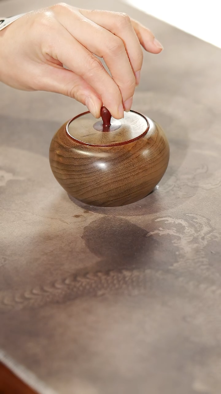金丝楠961号金丝楠阴沉木茶叶罐
