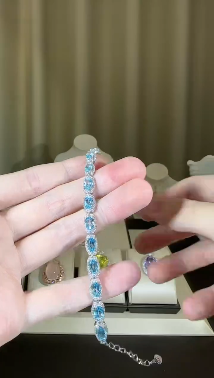 【闪购商品】托帕石手链银S925镶嵌5*7mm设计款