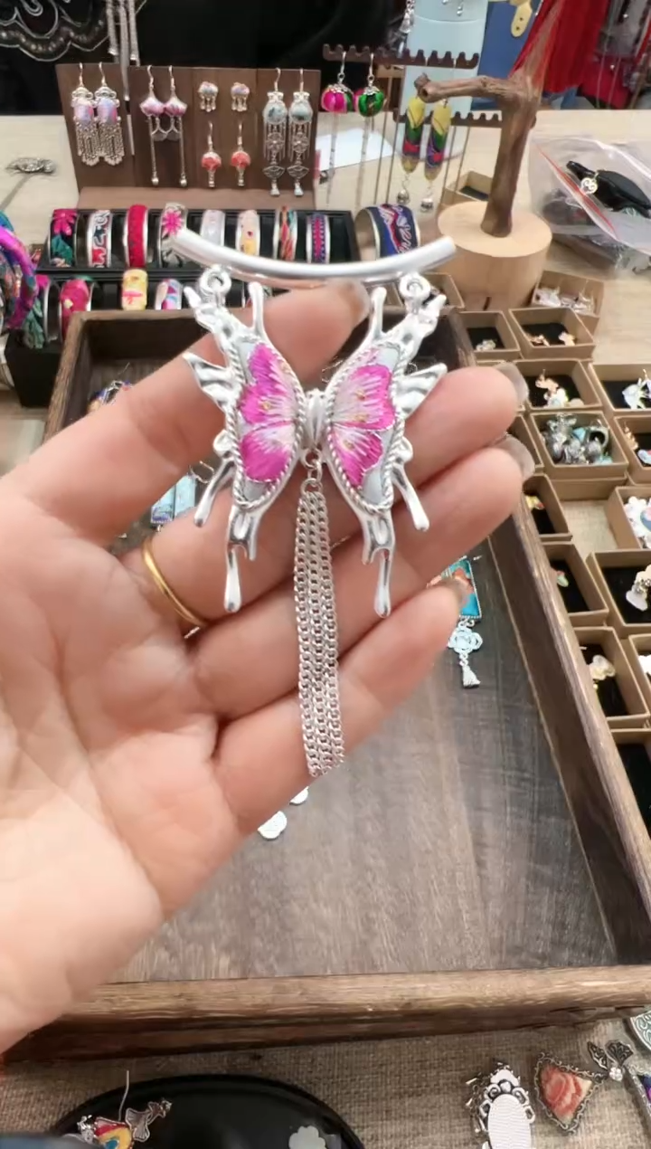 【闪购商品】织绣民族风老绣饰品277