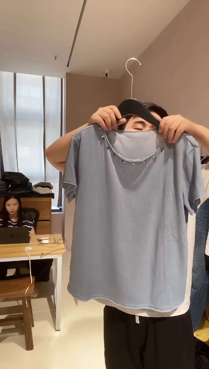 雾霾蓝t均码150，