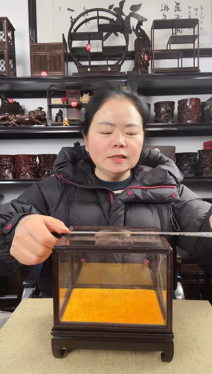 木玻璃罩1老李红木工艺品