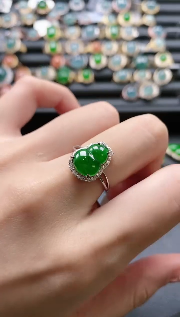 【闪购商品】翡翠戒指银S925镶嵌515111