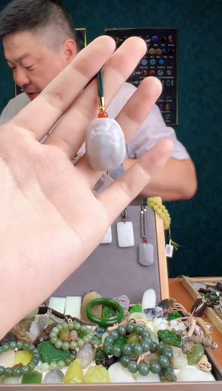 和田玉未镶嵌颈饰多样性发货 拍一单发一个