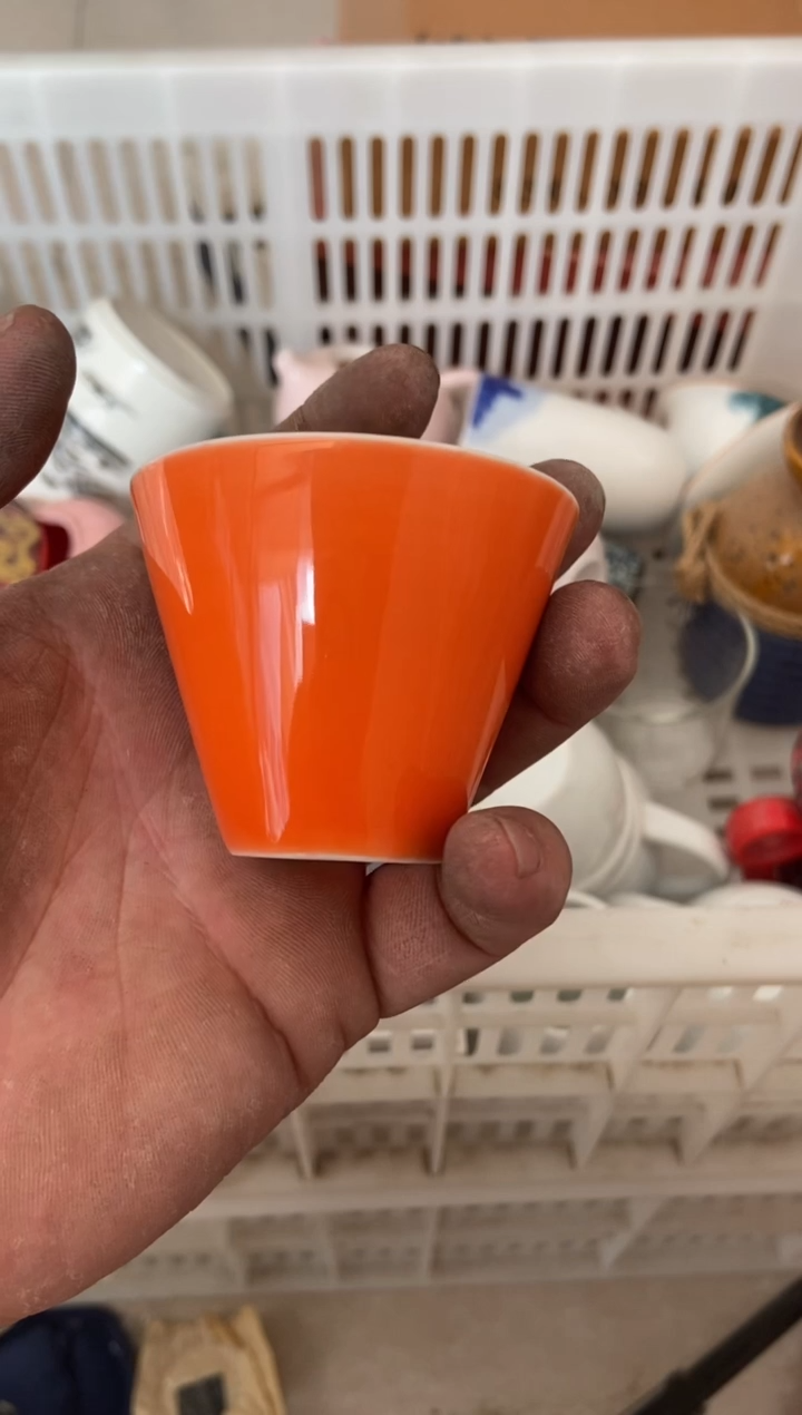 杯无运费险有瑕疵的摄影的产品有使用过的痕迹有点脏介意勿拍