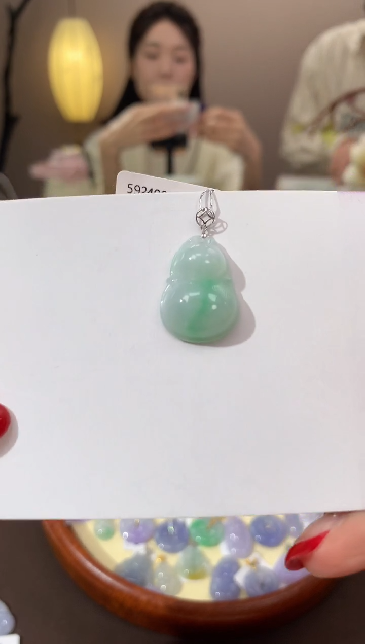 【闪购商品】翡翠颈饰18K金镶嵌天然缅甸a货翡翠