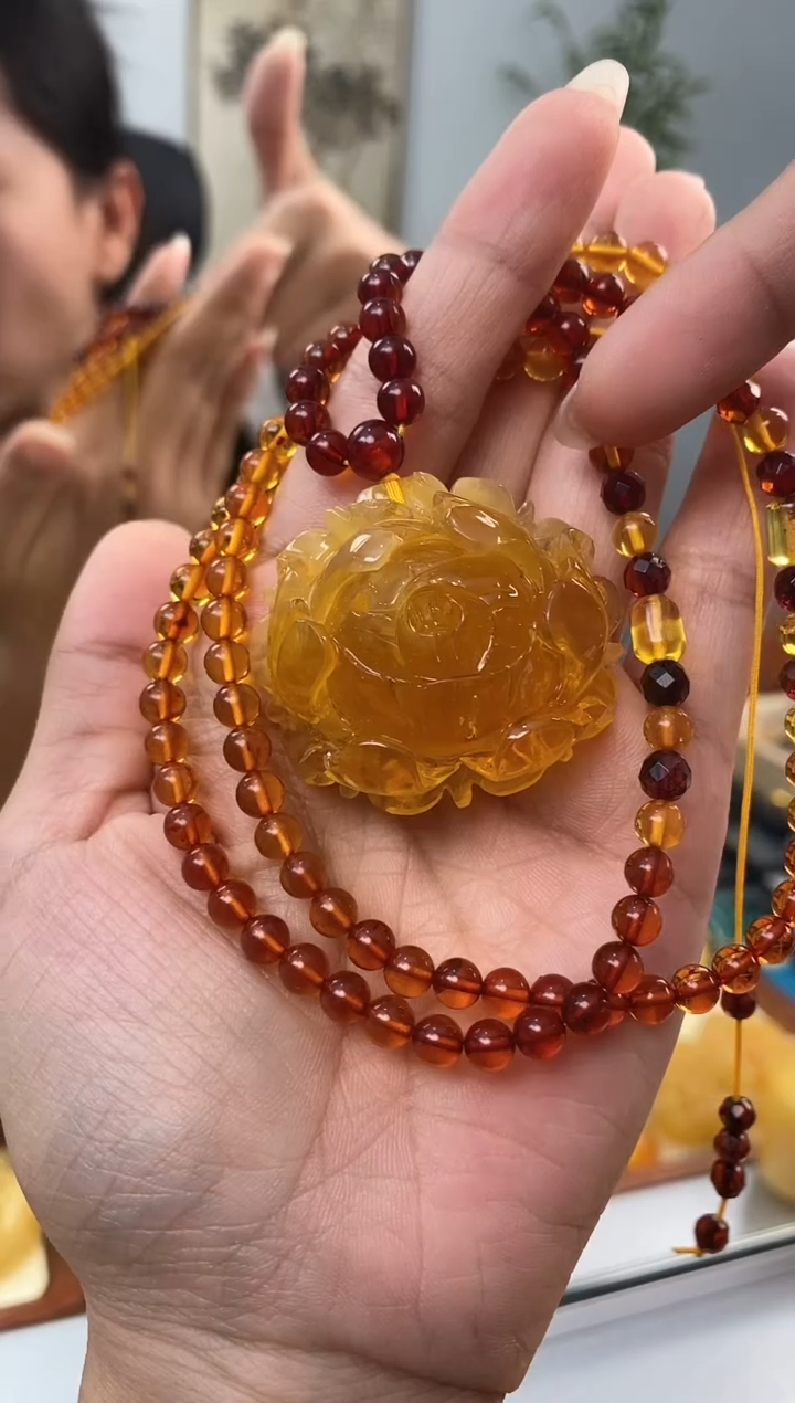 【闪购商品】琥珀裸石未镶嵌天然琥珀蜜蜡牡丹花