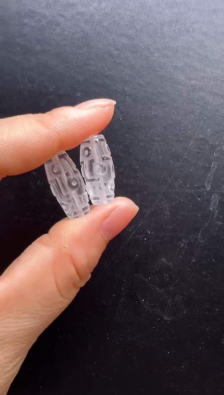 未镶嵌珠宝半成品水晶多样性发一白水晶九眼天珠   BB1255 