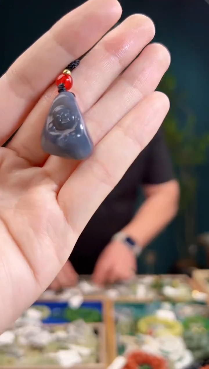 颈饰未镶嵌和田玉一物一证 拍一单发一个