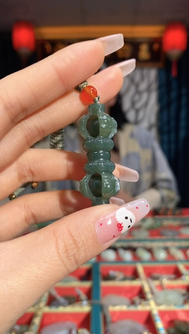 【闪购商品】和田玉颈饰未镶嵌杵