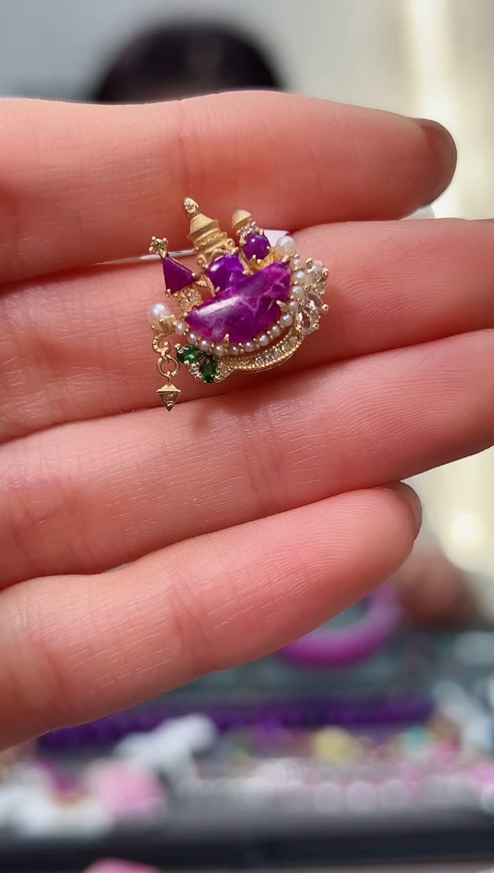 【闪购商品】18K金镶嵌苏纪石（舒俱来）吊坠(不含链)1