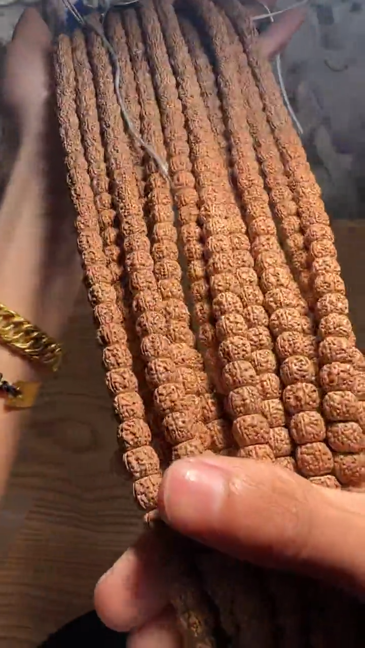 金刚菩提手串超头龙切黄点龙108-9mm