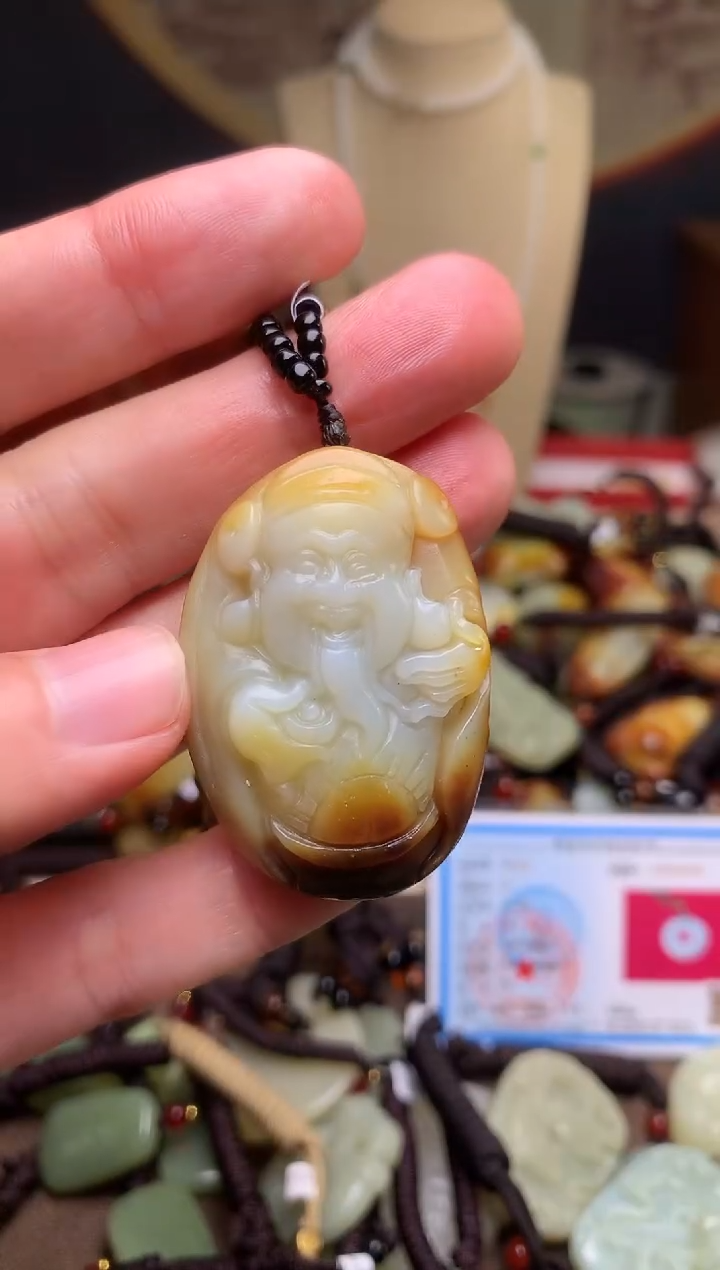 颈饰未镶嵌和田玉新疆料青海料清水和田玉吊坠