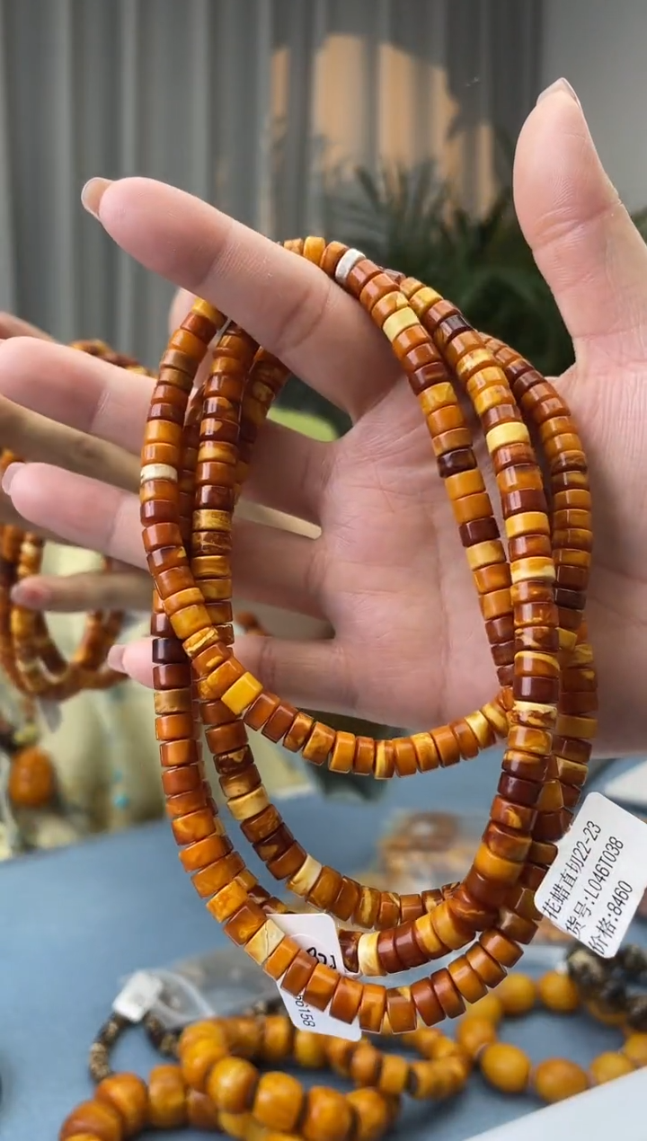 【闪购商品】蜜蜡珠宝奇石未镶嵌假一罚十，多样性发一件02226