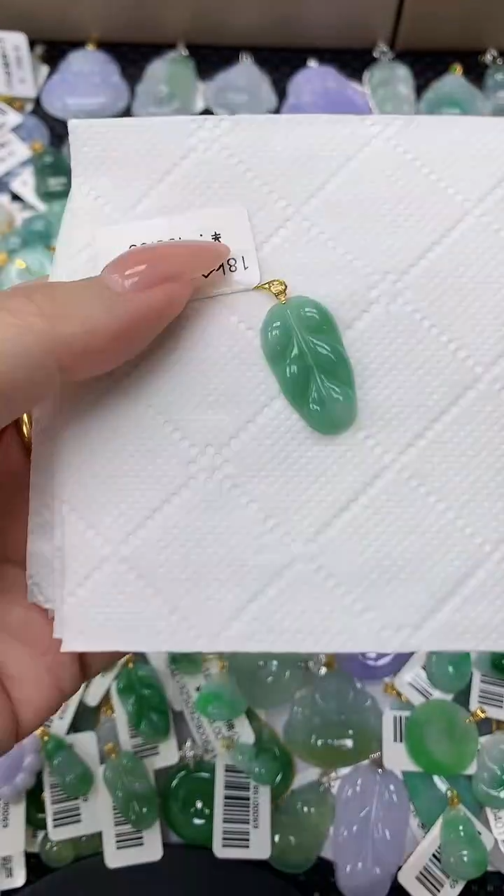 颈饰未镶嵌翡翠1111111111111