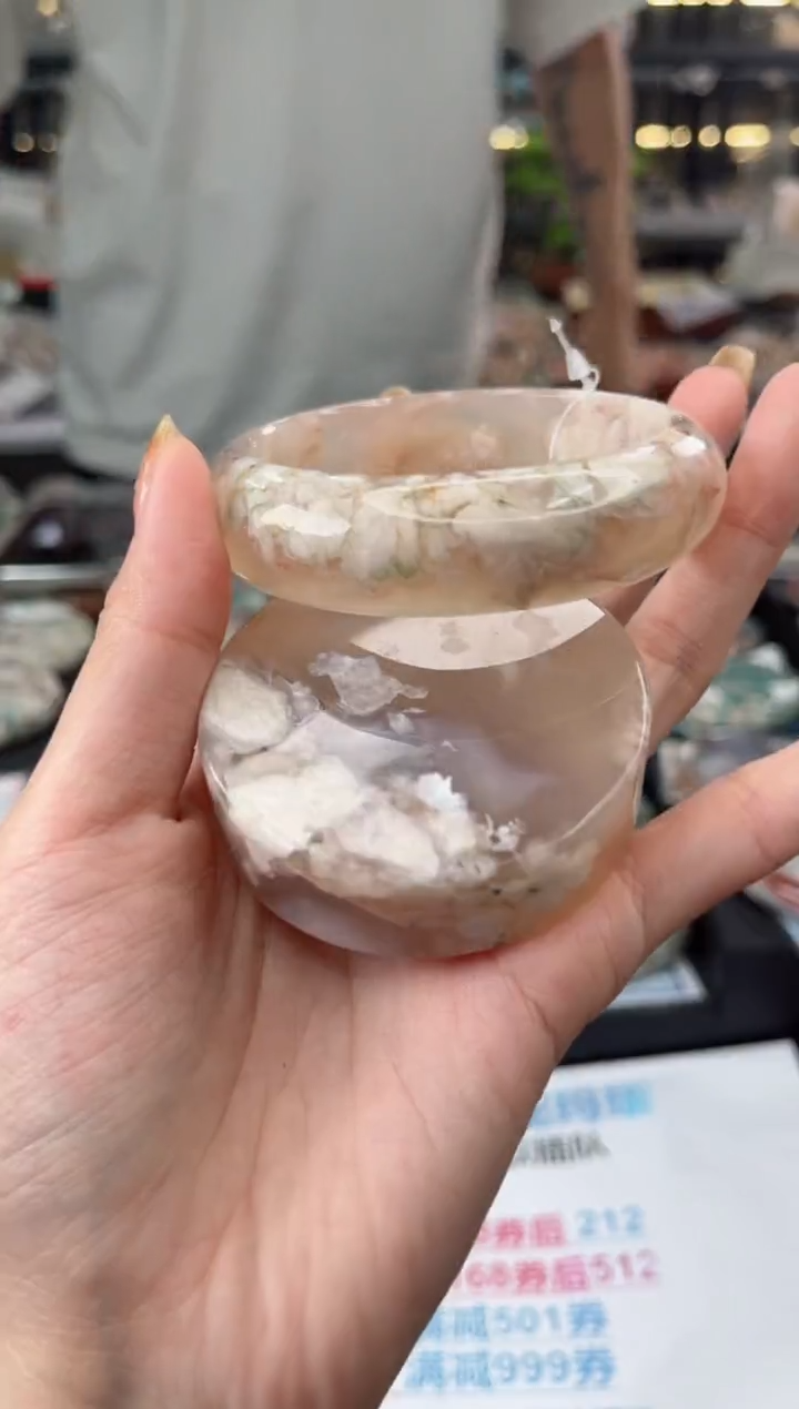 【闪购商品】石英质玉手镯未镶嵌60圈口（赠品镯心）3571385