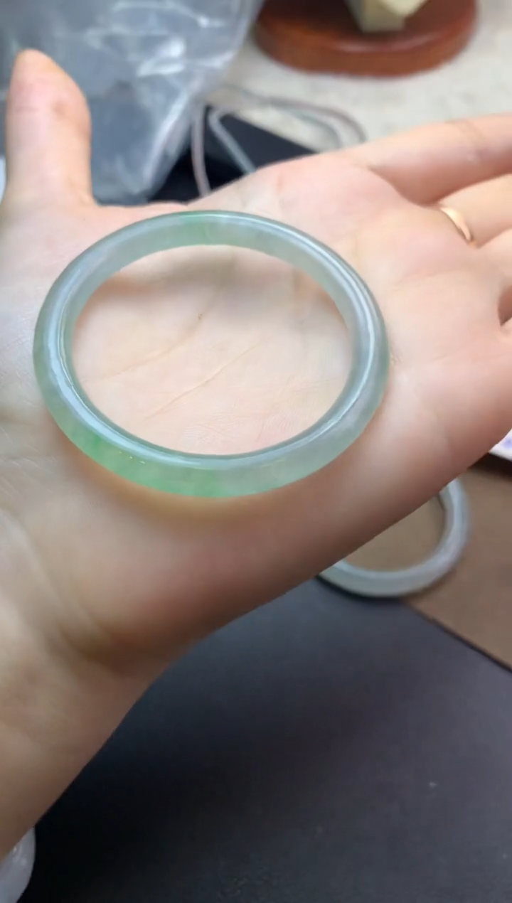 未镶嵌定制翡翠毛货