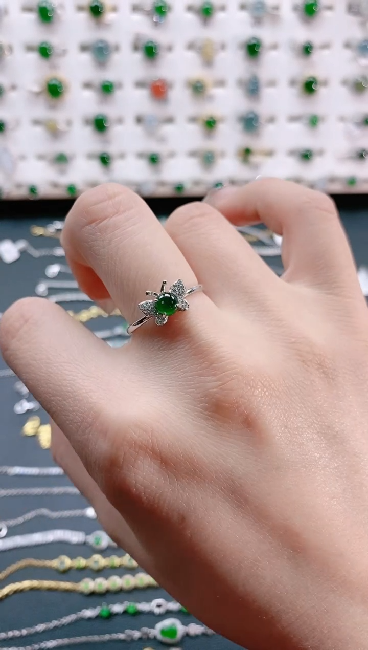 【闪购商品】翡翠戒指银S925镶嵌天然翡翠