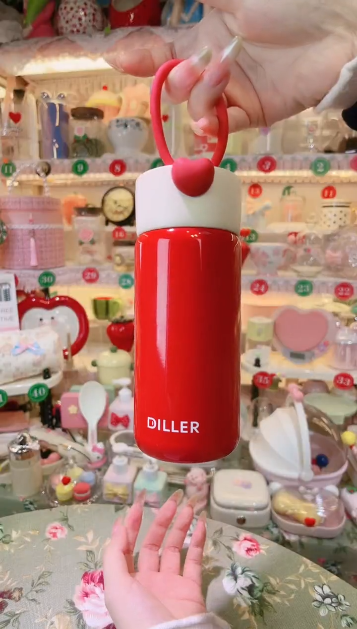 【闪购商品】摆件红色保温杯品质好，发货快，放心拍