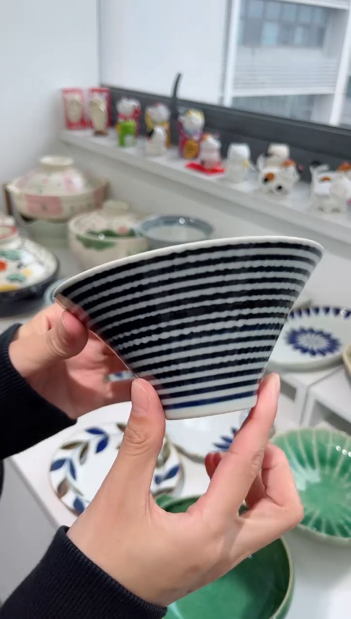 【闪购商品】瓷片瓷片蓝驹斗笠碗（中）