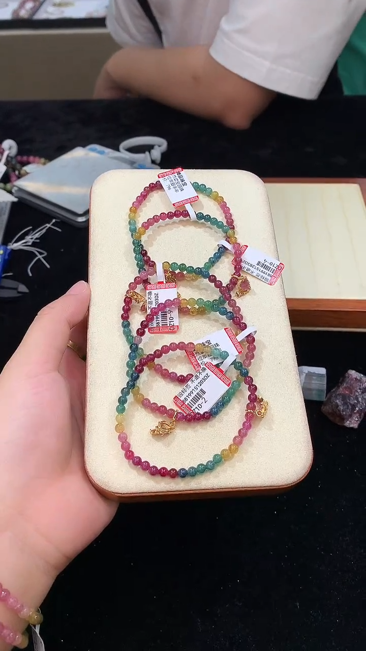 未镶嵌手链碧玺独家设计款多样性发其一