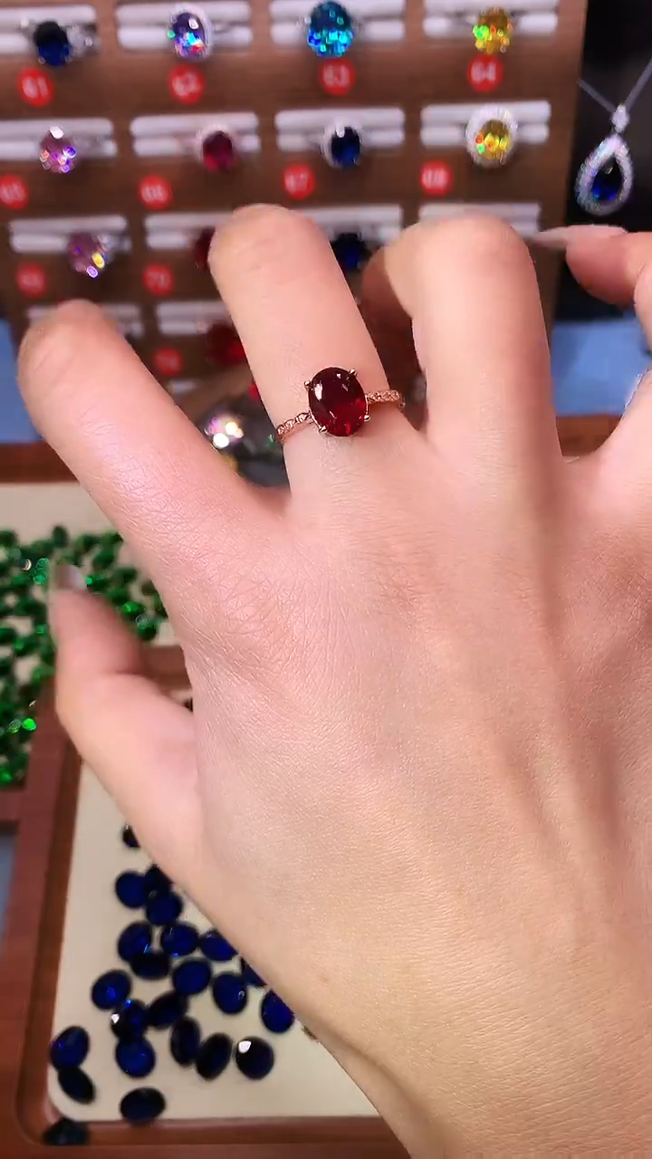 银S925镶嵌戒指红宝石........