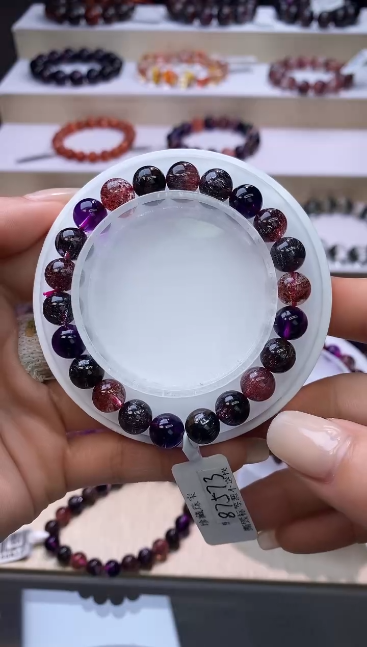 【闪购商品】水晶手链未镶嵌黑加仑超七8m+