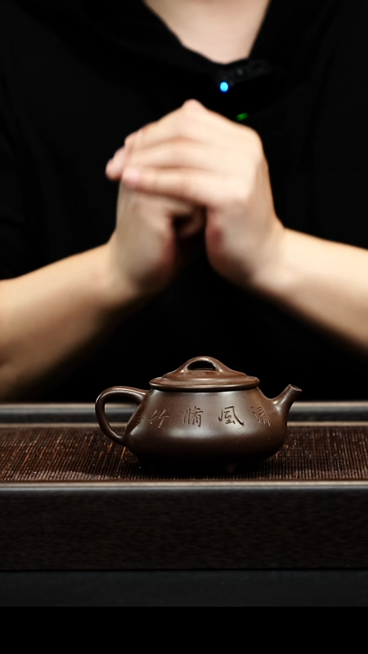 宜兴紫砂壶h36724