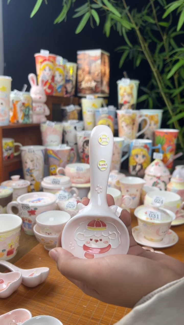 【闪购商品】702景德镇文创手作陶瓷
