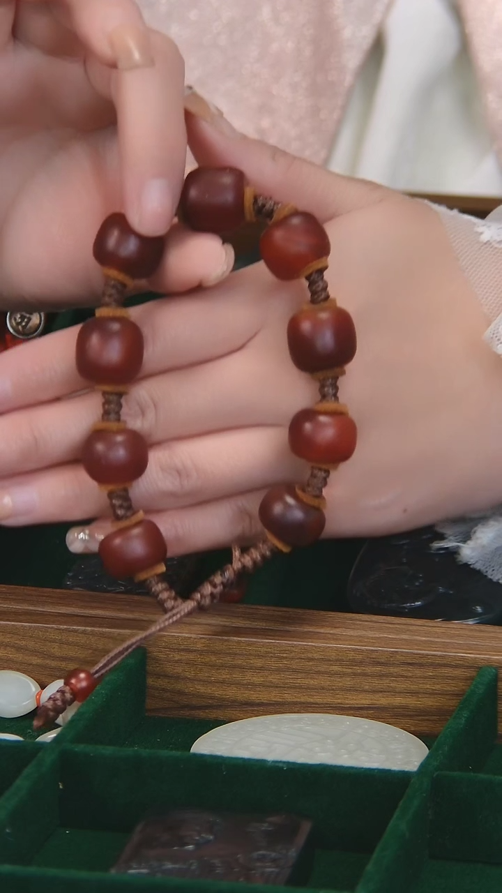 【闪购商品】琥珀手链未镶嵌手串