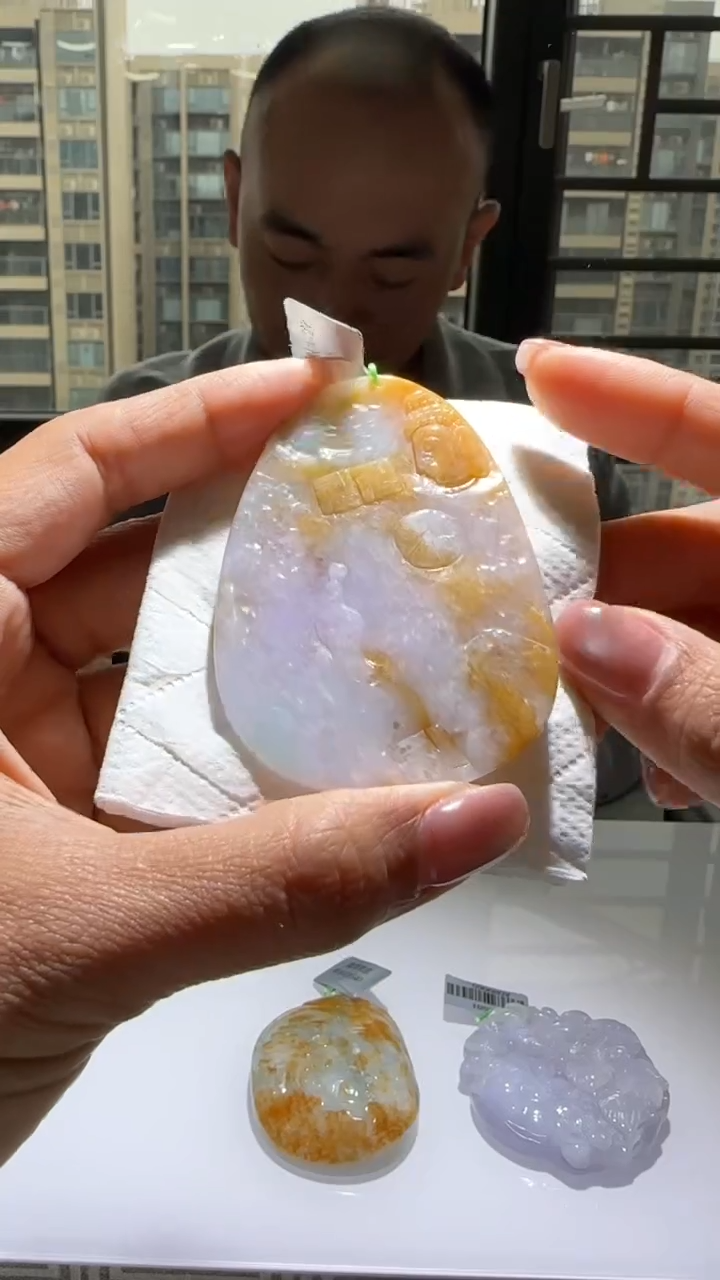 【闪购商品】翡翠颈饰未镶嵌天然翡翠A货