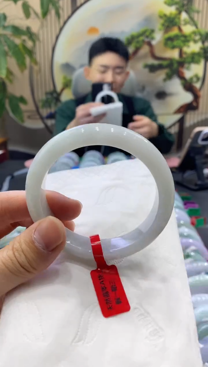 未镶嵌手镯翡翠3348