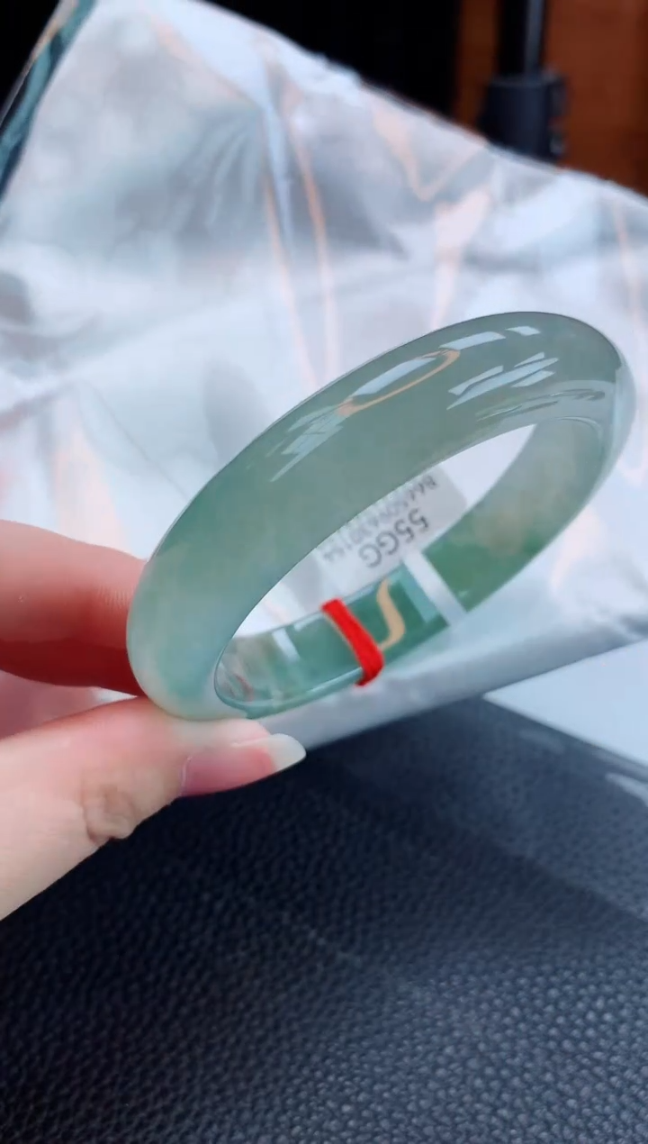 【闪购商品】翡翠手镯未镶嵌缅甸天然翡翠A货手镯