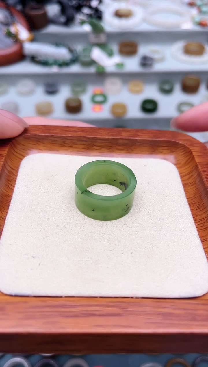 【闪购商品】和田玉戒指未镶嵌18号