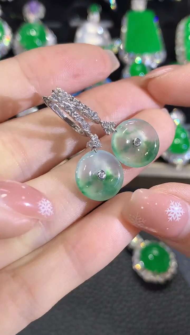 18K金镶嵌翡翠耳饰C7翡翠