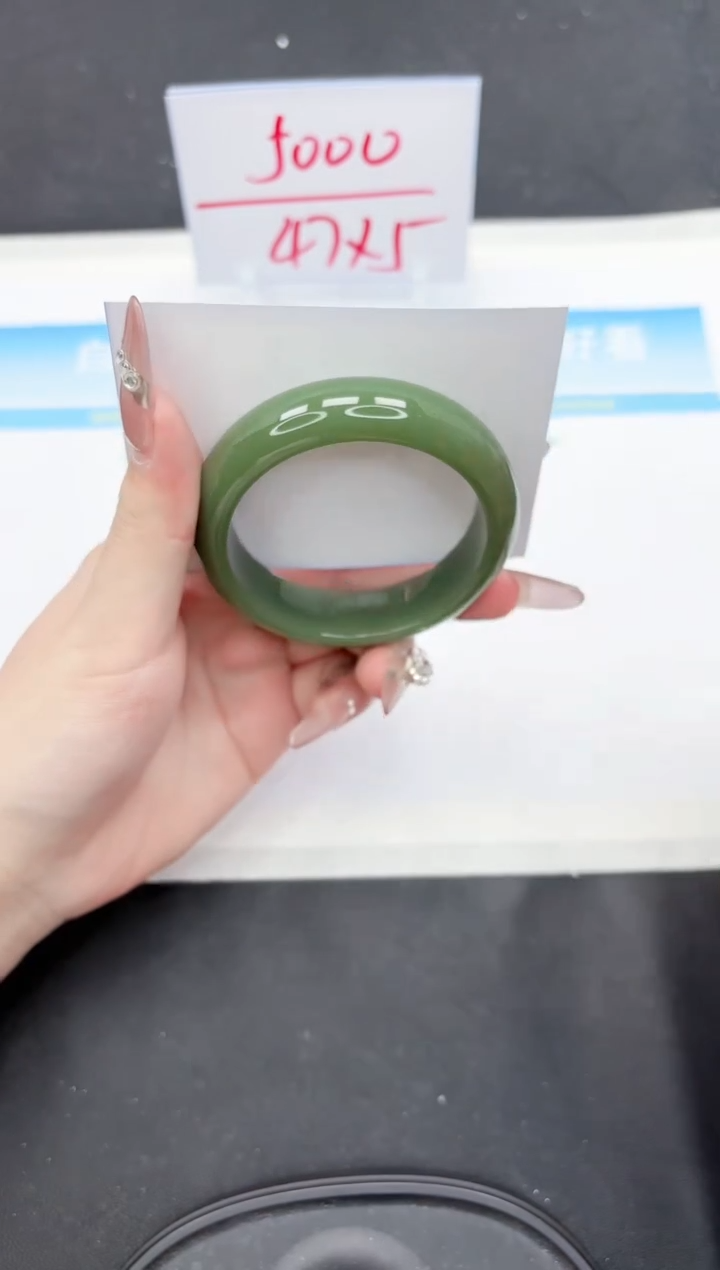 【闪购商品】石英质玉手镯未镶嵌35-55.1