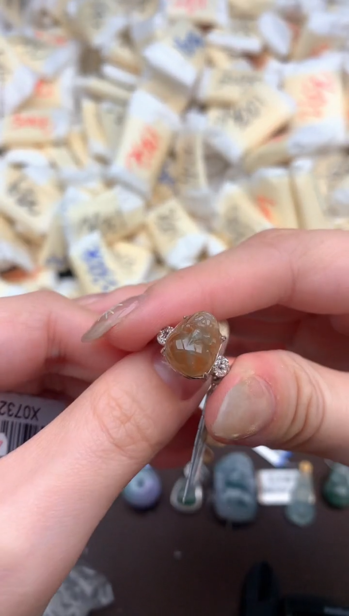 【闪购商品】翡翠挂件银S925镶嵌—