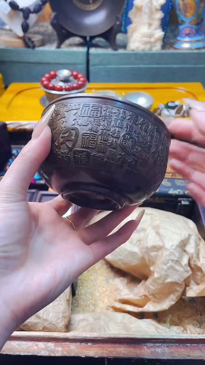 主播推荐主播推荐铜碗