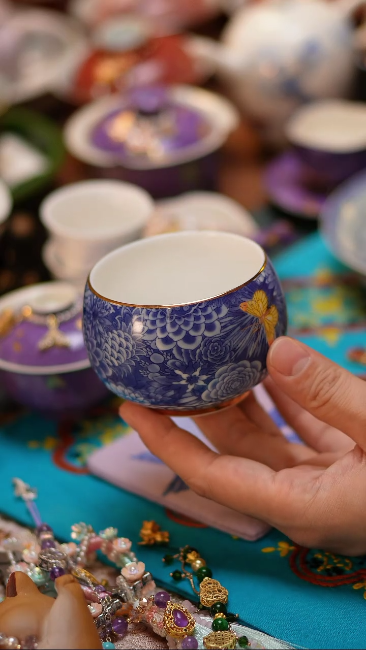 【闪购商品】万花蝶恋花主人杯