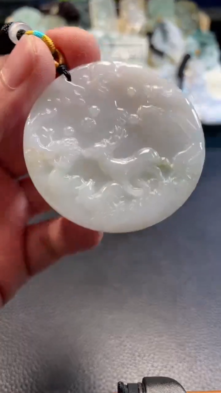 颈饰未镶嵌翡翠11/11/185