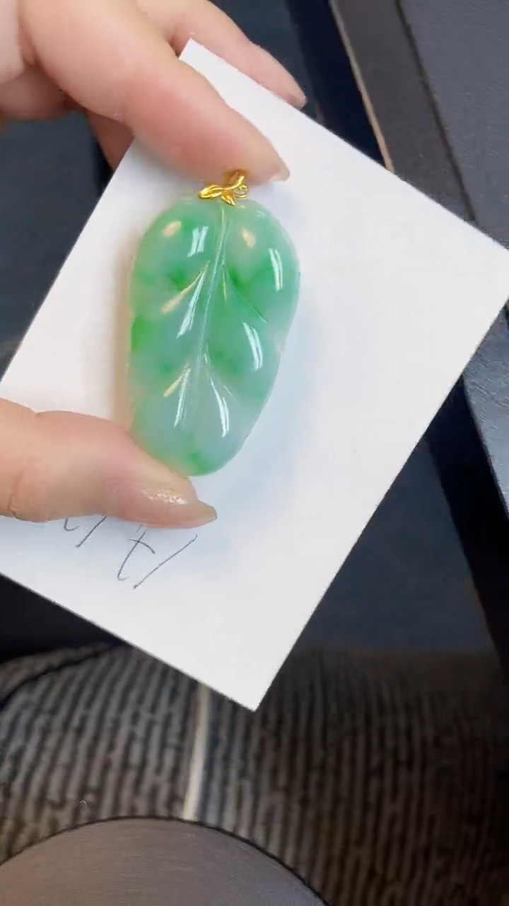 【闪购商品】翡翠颈饰18K金镶嵌000000000