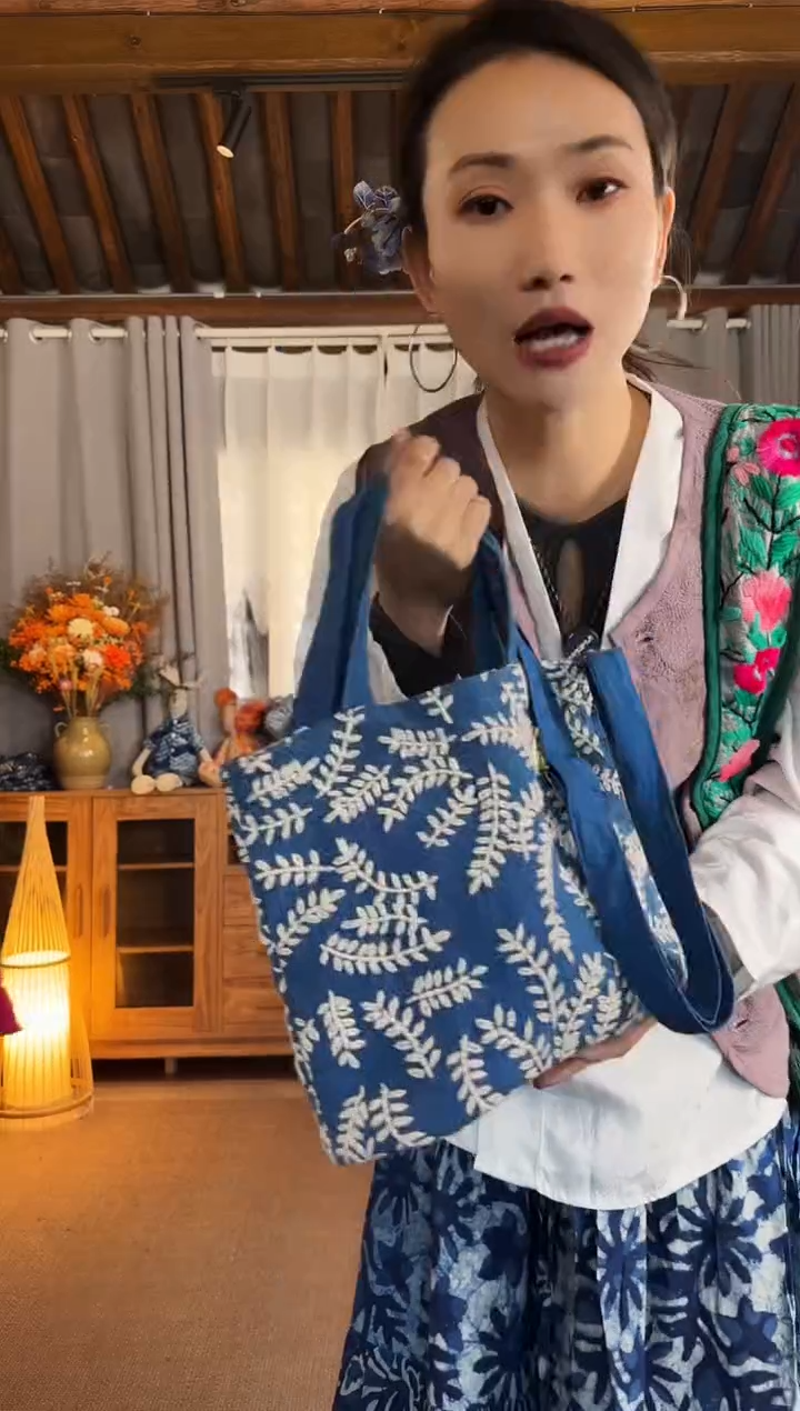 【闪购商品】设计师款风吹麦浪包包