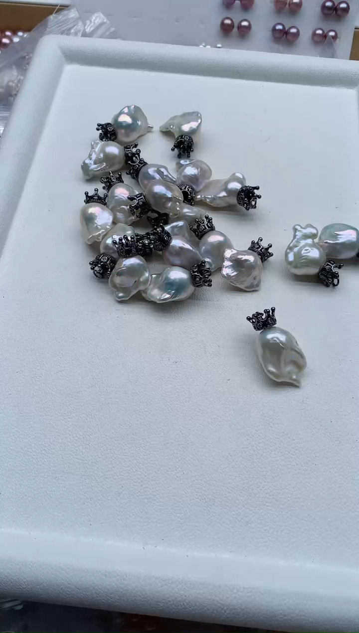 吊坠(不含链)合金淡水珍珠多样性发其一，非无暇
