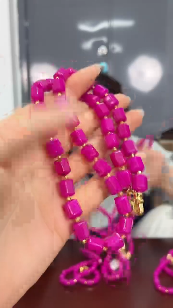 【慧慧甄选】高端轻奢手链多样性发货HF3936S