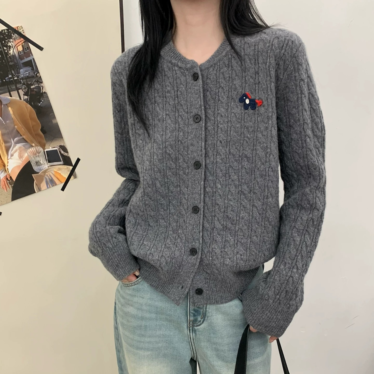 新款气质休闲韩版简约圆领长袖开衫毛衣Z5533