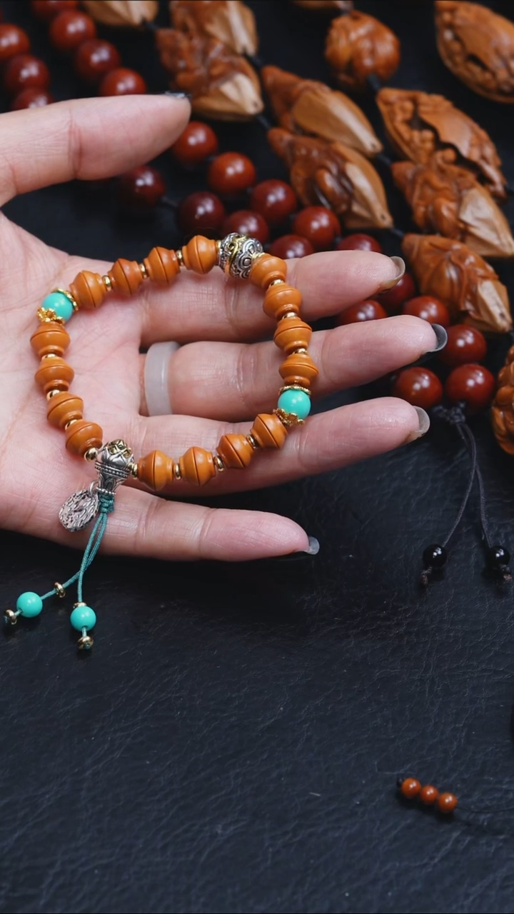 吊坠橄榄核0.9金饭碗手串