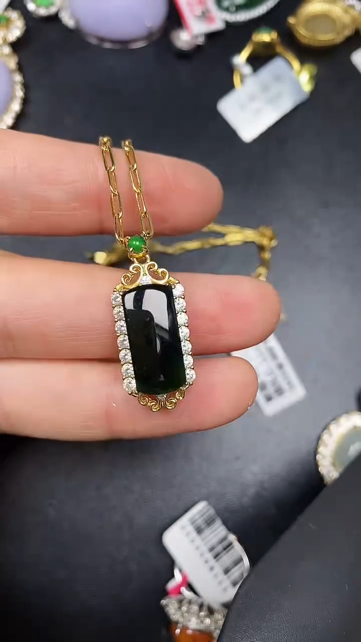 银S925镶嵌戒指翡翠1600