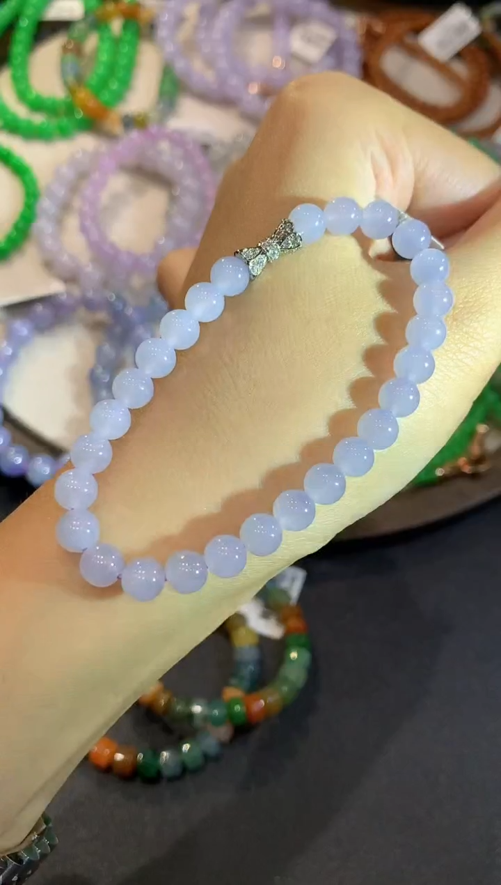 未镶嵌手串翡翠CHG多样性发其一